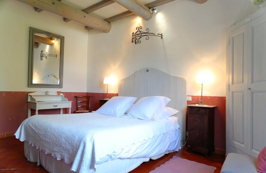 Les Tilleuls d'Elisée Vaison-la-Romaine Habitación foto